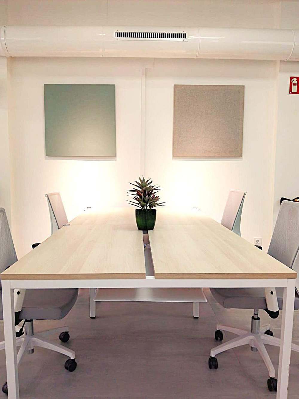 Coworking space Valencia Cabanyal Valencia Cabanyal | YOUNG Workspaces